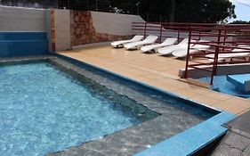 Bica Pau Hotel